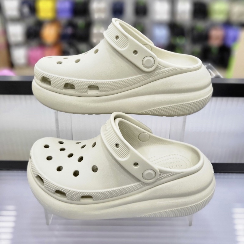 CROCS CLASSIC CRUSH CLOG BONE COLOR แท้ 100% | Shopee Thailand