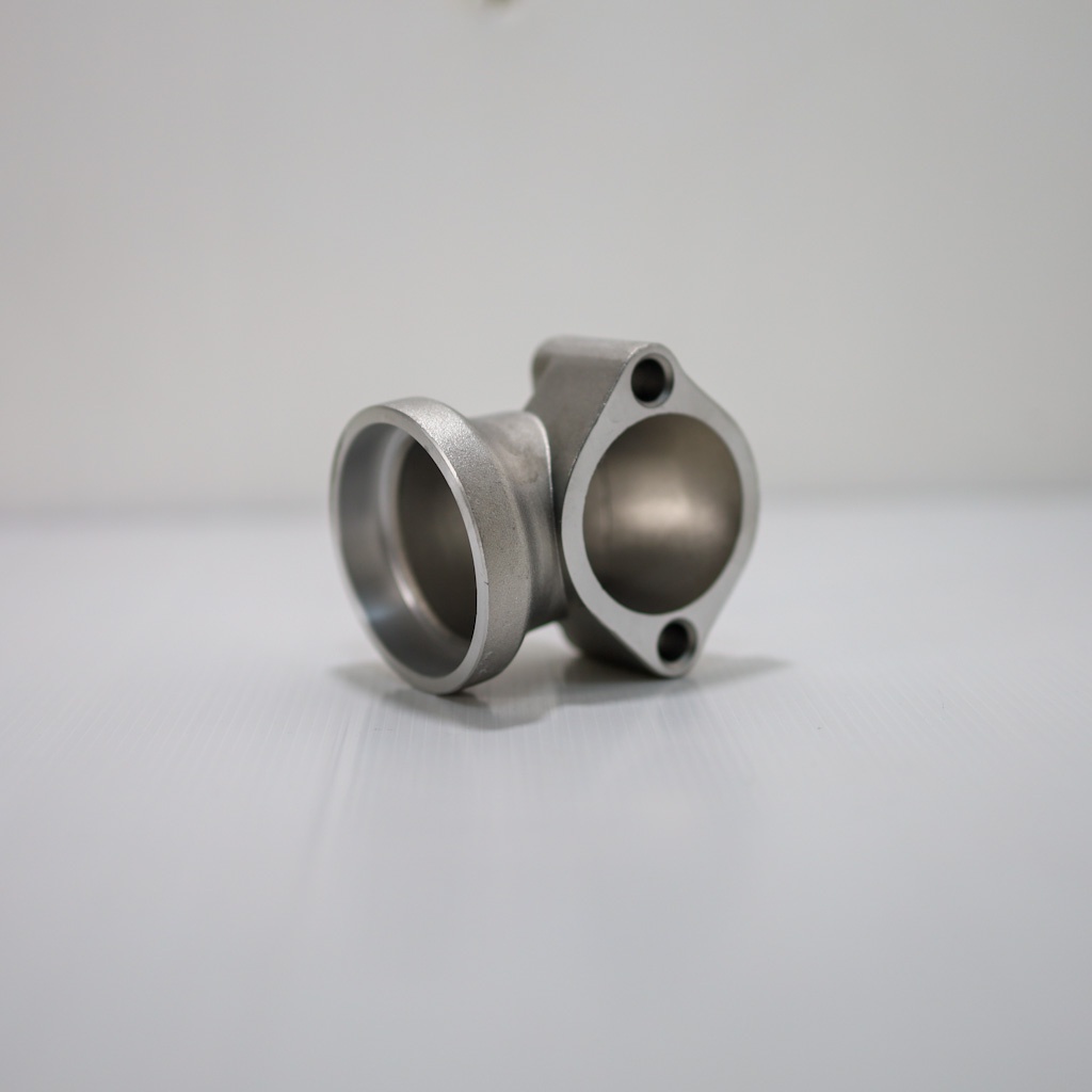 คอต่อปั๊มน้ำรถนิสสัน ยูดี CWM 430 , NISSAN UD CWM430