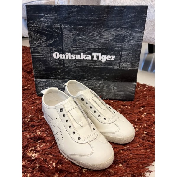 รองเท้า Onitsuka Tiger ของแท้​ มือสอง​ Size 9 US, 42.5 EU