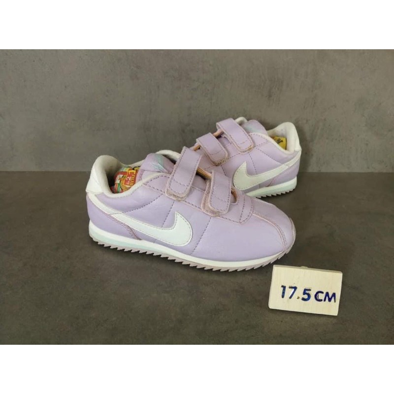 รองเท้าผ้าใบเด็ก nike