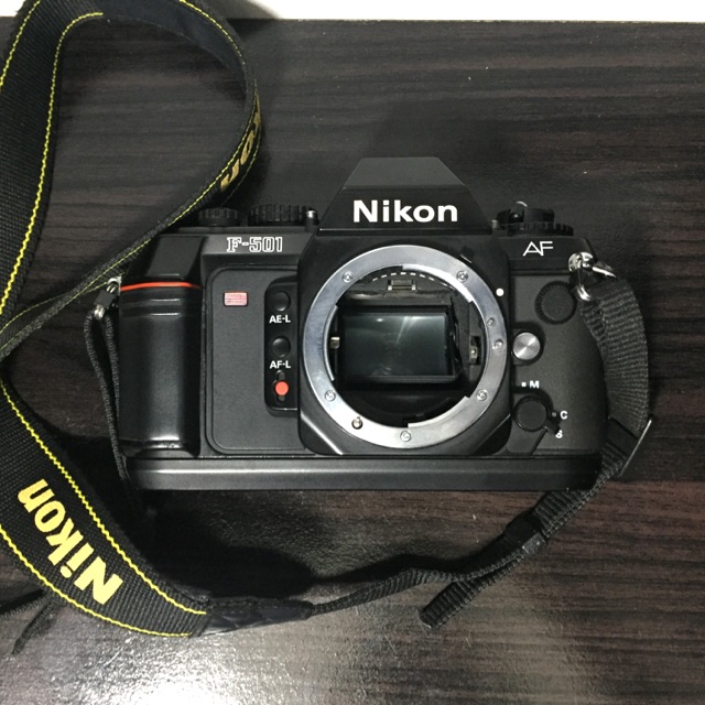 กล้องฟิล์ม Nikon F-501