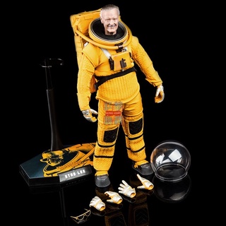 Stan Lee  Marvel Avengers Astronaut Suit 32 cm