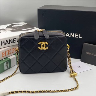 Chanel 21 k Grade Hiend รุ่นนี้ปรับสายได้ Size 18 cm  อุปกรณ์ ใบเสร็จ ถุงกระดาษ การ์ด