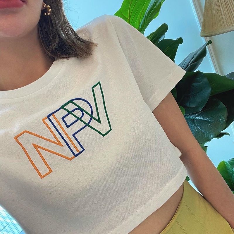 NAPATVOGUE - NPV CROP TOP เสื้อครอปปัก NPV