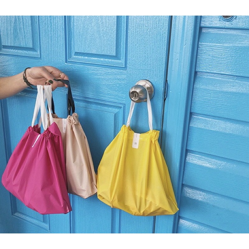 พร้อมส่ง ถุงพลาสติกหูหิ้วใส่รองเท้า