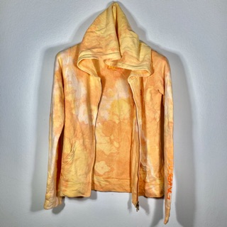 🎃ฮู้ดกันหนาวสีส้ม size M อก 34” ผ้านิ่มๆ ลายเกร๋ๆ งานมือสองราคาถูกมากกก🎃
