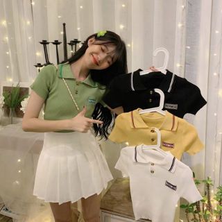 Diary 🍒พร้อมส่ง*เสื้อครอปคอปกแขนสั้นไหมพรมกระดุมหน้า（1718）