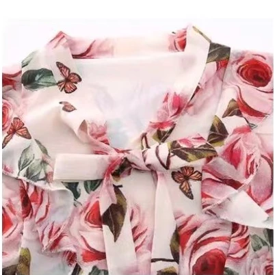 เสื้อลูกไม้ลายดอกไม้ คอวี แขนสั้น สไตล์ตะวันตก thumbnail 9