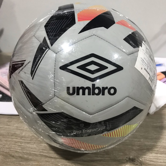 ลูกบอล Umbro