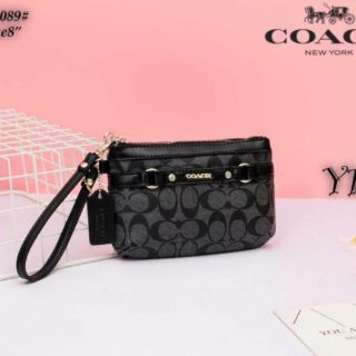 พร้อมส่ง กระเป๋า คล้องมือ coach ขนาด 8 นิ้ว งานใหม่ พร้อมช่องใส่บัตร กระเป๋าคล้องมือ bag wallet โค้ช