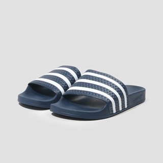 *พร้อมส่ง*Adidas adilette navy size37(uk4)