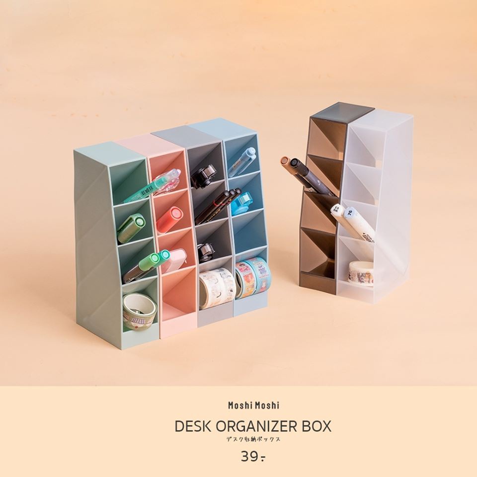 ที่ใส่ปากกา สีพาเทล คอนโดปากกา มีให้เลือก 4 สี  ทรงคอนโด จำนวน 4 ช่อง  แบนด์แท้จากโมชิ โมชิ ราคาต่อ 1 ชิ้น คละสี