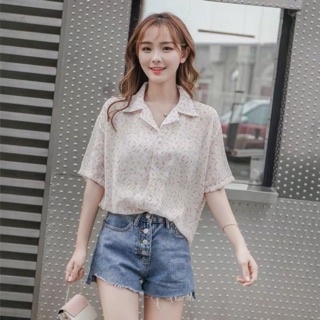 ‼️Sale‼️เสื้อเชิ้ตแขนสั้นสีครีม