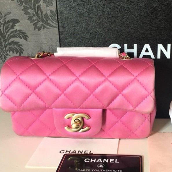 Chanel mini 7" sac hot pink satin แท้ 100%