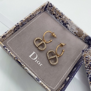 ต่างหูแฟชั่น รูปตัวอักษร Dior สวยหรู