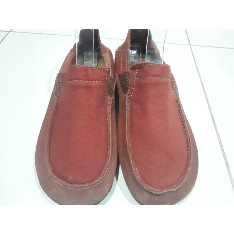 รองเท้ามือสอง Merrell
