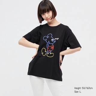 ใหม่ UNIQLO x Disney เสื้อยืดลําลอง แขนสั้น พิมพ์ลายมิกกี้เมาส์ MFA MAGIC สําหรับผู้ชาย ผู้หญิง