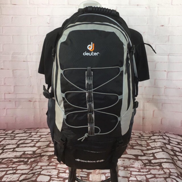 [Used] กระเป๋า Backpack Deuter ของแท้ 100% 60L (สภาพ 90%)