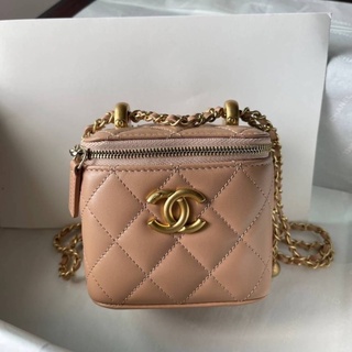 CHANEL MINI VANITY WITH Adjustable chain in lamb ss21