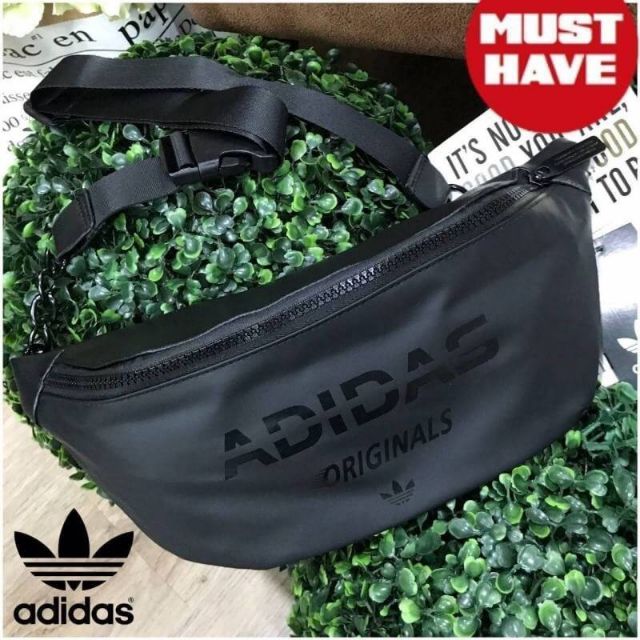 Adidas Waist Bag กระเป๋าสะพายสไตล์สปอร์ตแบบคาดเอว