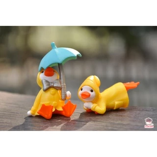 เป็ดน้อยในฤดูฝน [ เซต 4 ชิ้น ] ตุ๊กตาจิ๋ว โมเดลจิ๋ว แต่งสวน