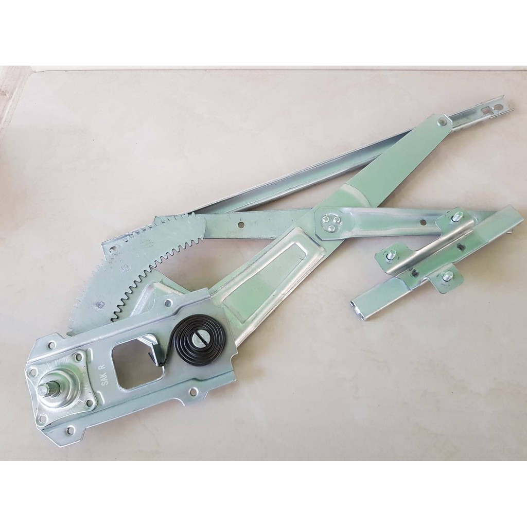 เฟืองยกกระจก ISUZU TFR,4JA1 (รุ่นไม่มีหูช้าง) ข้างRH(ขวา)ไต้หวัน อันละ380บาท
