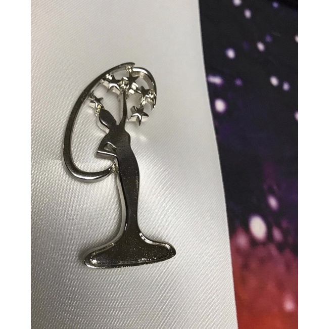 เข็มกลัด Miss Universe