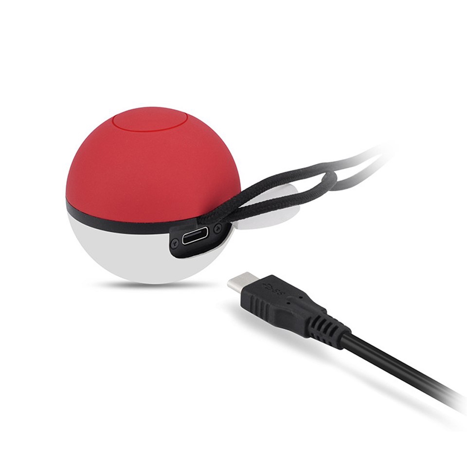 does the pokeball plus come with a charger