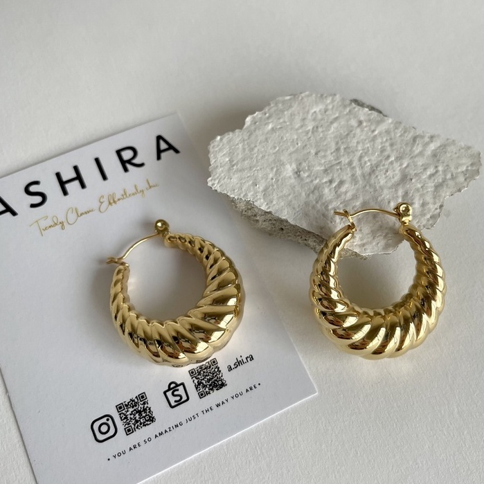 𝐴𝑆𝐻𝐼𝑅𝐴(18k gold plated) classic croissant hoop earrings