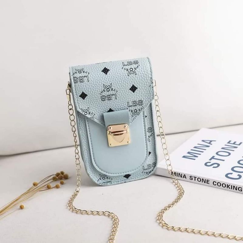 กระเป๋าแฟชั่น 1แถม1.