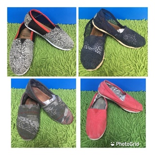 ‼️TOMS‼️ รองเท้าลำลอง เพื่อสุขภาพ มือสอง