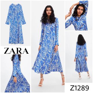 เดรสยาว ZARA ผ้าคอตตอนผสมโพลีเอสเตอร์ พื้นผ้าออกสีครีมตัดด้วยลวดลายดอกไม้สีฟ้าทั้งตัว ช่วงเอวเข้ารูป