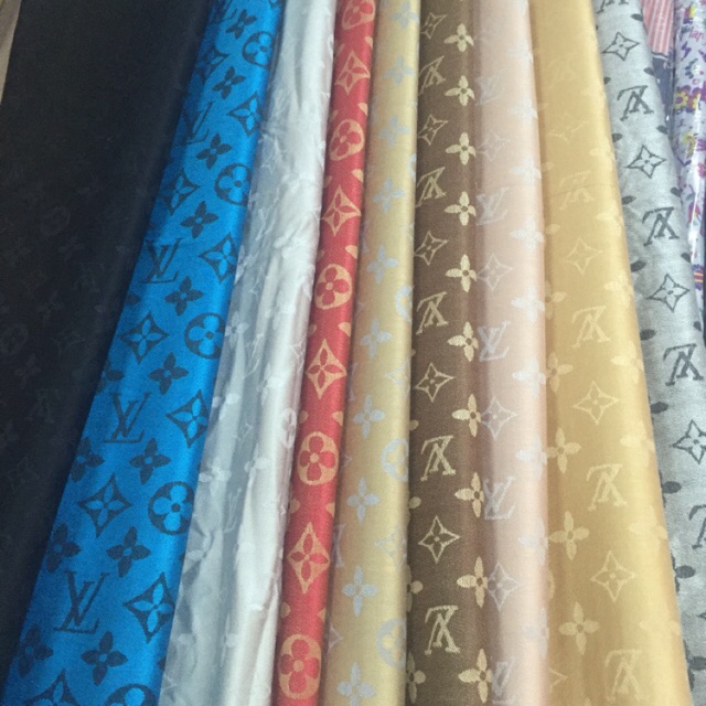 ผ้าพันคอ ลายสวย ลายน่ารัก