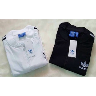 เสื้อ adidas