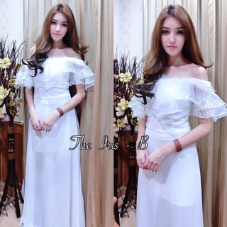 Maxi dress ทรงปาดไหล่ ติดขนนก (ขาว)