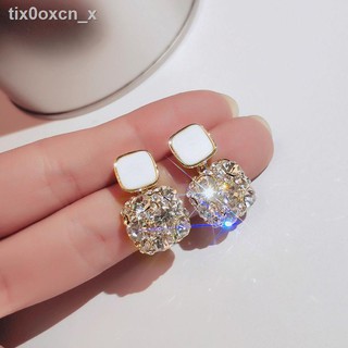 ✱♀&gt;[Two Pairs] Rhinestone Burst Flash S925 ต่างหูเข็มเงิน 2021 ต่างหูอินเทรนด์ใหม่อารมณ์ป่าสุทธิต่างหูสีแดง