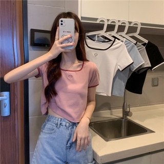 พร้อมส่ง เสื้อยืดลําลอง แขนสั้น คอกลม พิมพ์ลายหัวใจ สําหรับผู้หญิง