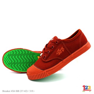 รองเท้าผ้าใบนักเรียน Breaker 4X4  ไซส์ 37-42 สีน้ำตาล