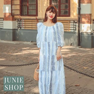 JUNIE SHOP  เดรสเกาหลี เดรสลูกไม้ฉลุทั้งตัว ผ้าพิมพ์ลายดอกไม้เล็กๆ แขน 3 ส่วน จับจีบย่น มีซับใน