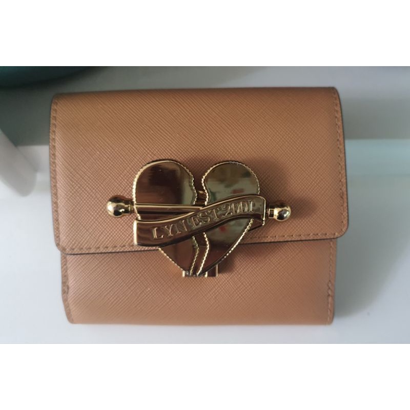 กระเป๋าสตางค์ใบสั้น LYNแท้