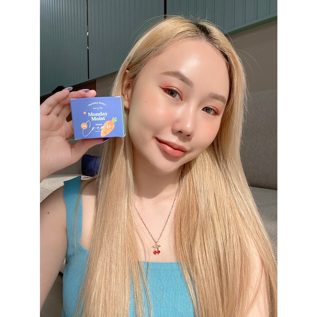 ครีมแครอท Monday moist 350.-