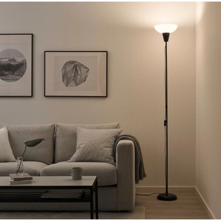 ราคา💥 IKEA พร้อมส่ง💥โคมไฟตั้งพื้น ให้แสงอัพไลท์ (สินค้าไม่รวมหลอดไฟ)