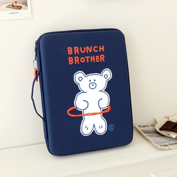 Brunch Brother Holabear EVA Laptop Pouch 13" กระเป๋าใส่โน๊ตบุ๊ค 13 นิ้ว มีหูหิ้ว
