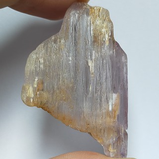 พลอย ก้อน ดิบ คุนไซต์ ธรรมชาติ แท้ ( Natural Kunzite ) หนัก 118.0 กะรัต