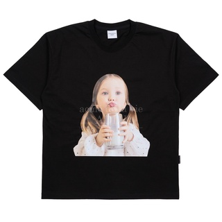 เสื้อยืด[ADLV] 100% authentic UNISEX Over fit T-SHIRT (BABY FACE MILK GIRL)