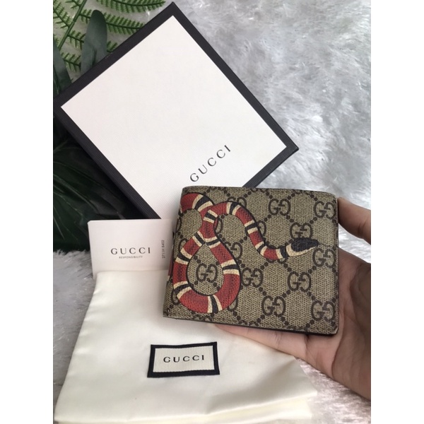 gucci kingsnake wallet แท้