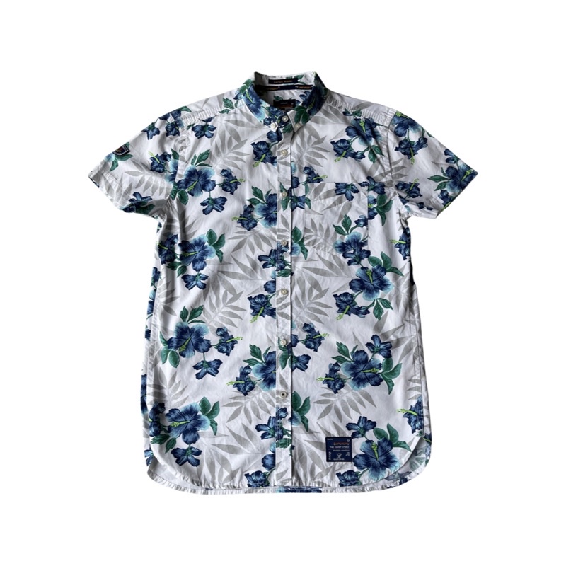 SUPERDRY เสื้อเชิต - SIZE S ลายดอกไม้Hawaii (สินค้ามือสอง)