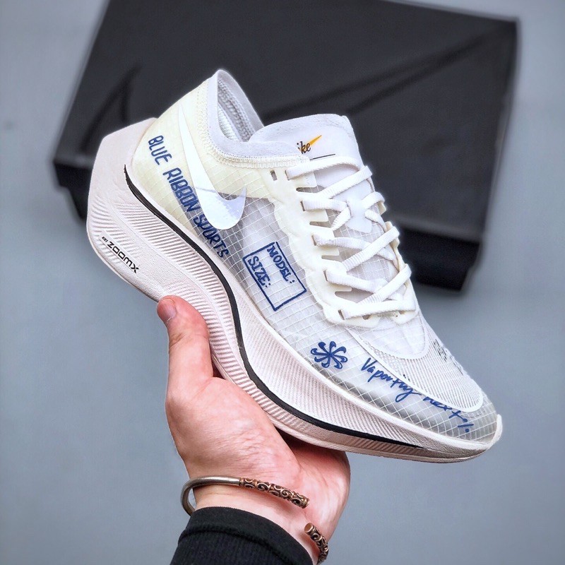 new}Nike zoomx vaporfly next% \