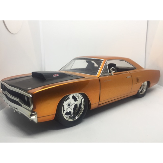 รถโมเดลเหล็ก Plymouth ขนาด 1/24