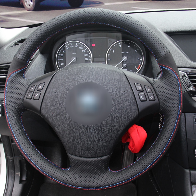 สีดําหนังนิ่มพวงมาลัยรถของแท้สําหรับ BMW E90 320 318i 320i 325i 330i 320d X1 328xi 2007